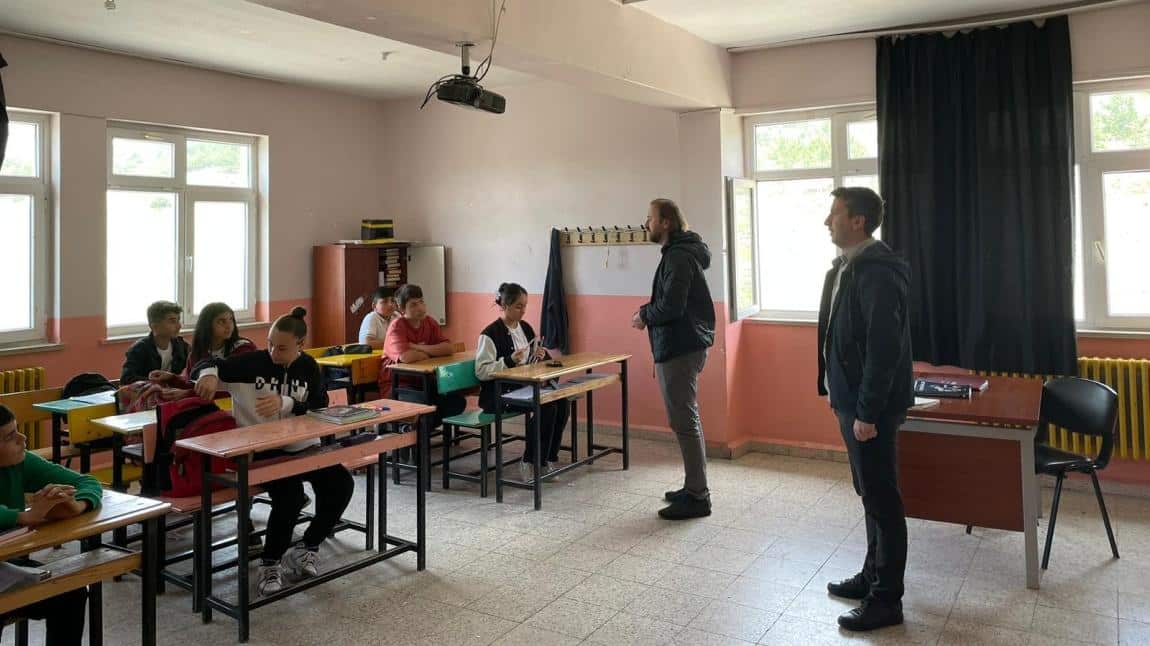 Okul Tanıtımı Şehit Erkan Karaçoban Çok Programlı Anadolu Lisesi Mayıs 2024 